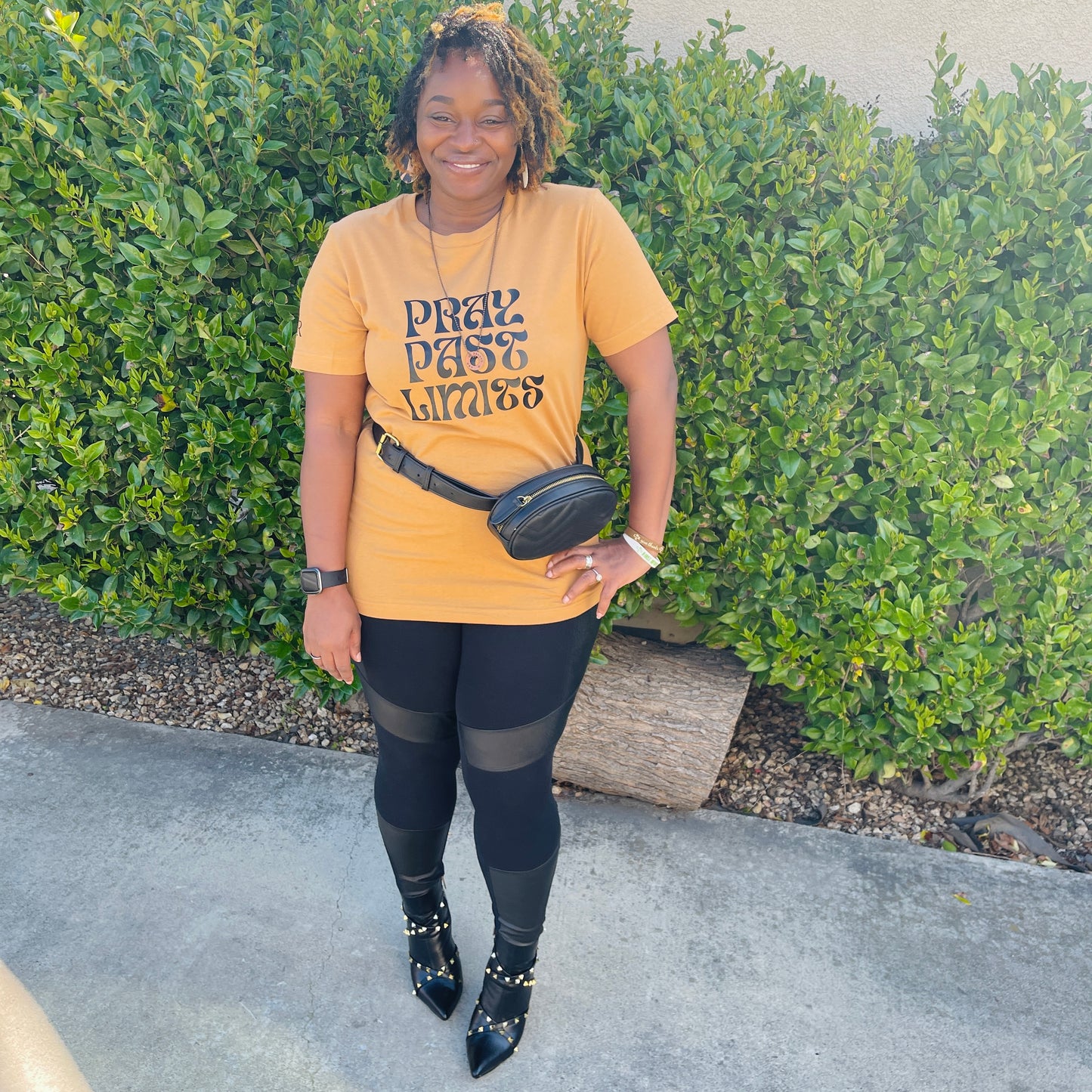 Pray Past Limits Unisex Short-Sleeve Tee